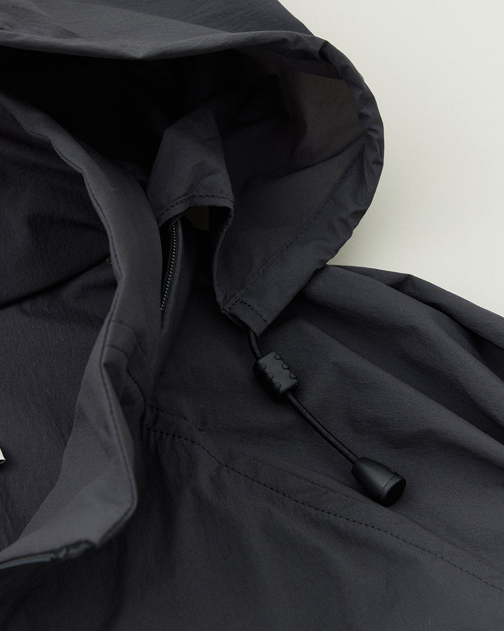 Lightweight Packable Hooded Zip Blouson