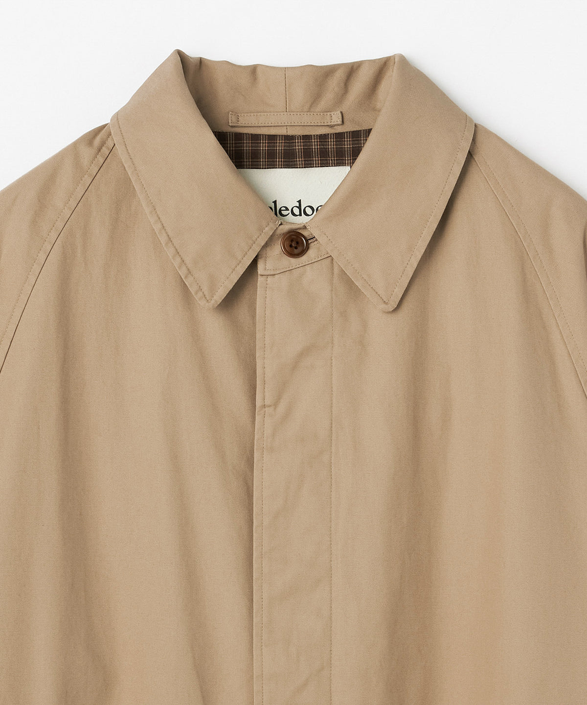 Cotton Gabardine One-piece collar raglan coat