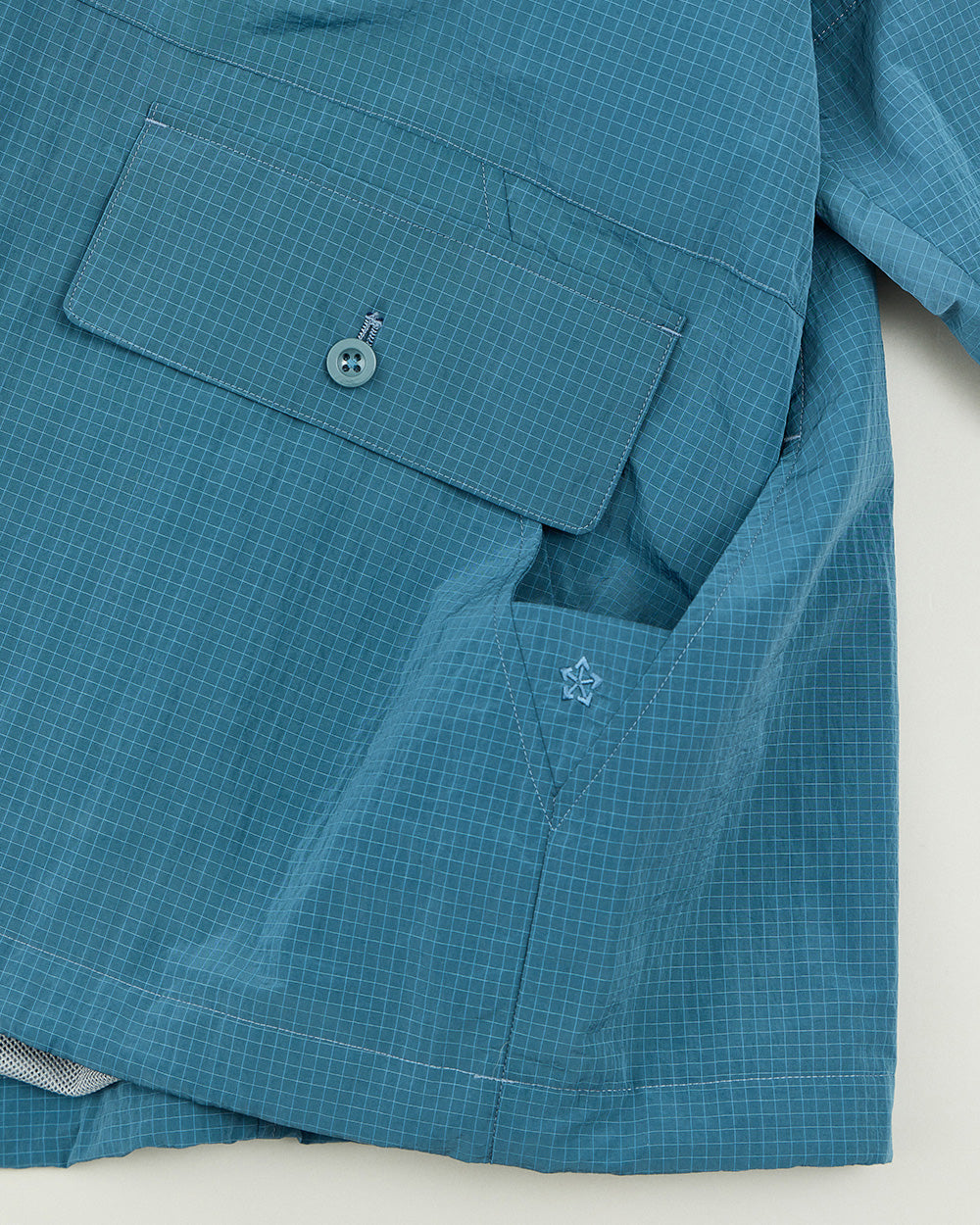 Monofilament Ripstop Nylon Hooded Smock